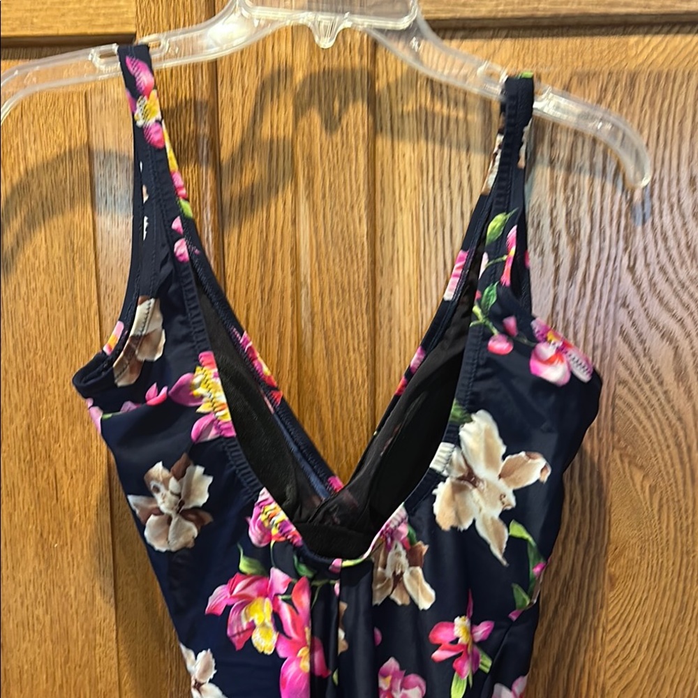 Gottex Floral One Piece Swimsuit - Black and Pink - Picture 3 of 3